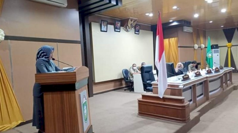 Penetapan dilaksanakan dalam rapat paripurna di Kantor DPRD Kota Parepare, Selasa (19/4/2022). 