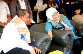 Bupati Wajo dan Wabup Bone Dampingi AYP Resmikan 137 Unit PJUTS di Atakkae