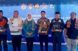 Ketua DPRD Wajo Hadiri Peresmian PJU-TS di Atakkae