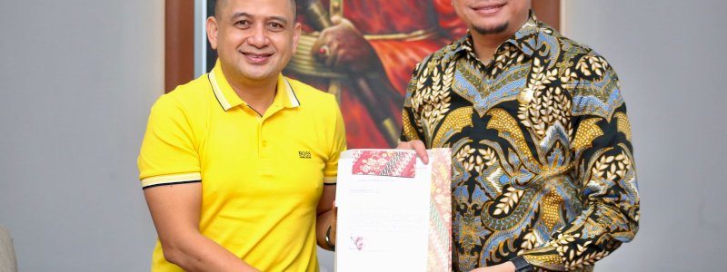 Bupati Gowa Persilakan PSM Makassar Latihan di Stadion Kalegowa