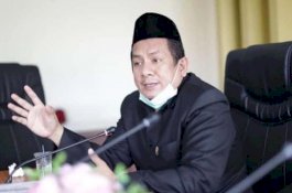 Pemkot Makassar Diminta Pungut Potensi Pendapatan Daerah Dari Jasa Transportasi Online