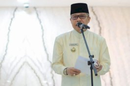 TP Pimpin Takbiran Iduladha di Masjid Terapung BJ Habibie