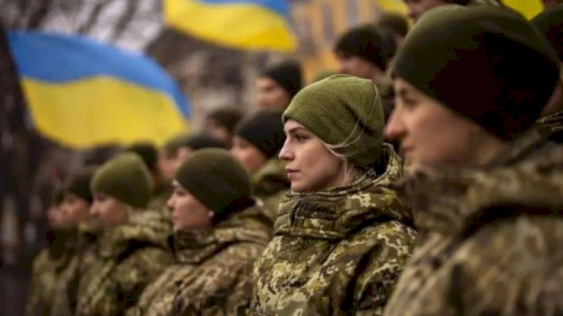 Prajurit wanita Angkatan Bersenjata Ukraina (ZSU). (hindustannewshub.com)