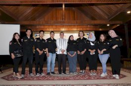 Taufan Pawe Jadi Keynote Speaker di Sekolah Politik Mahasiswa FISIP se-Sulsel