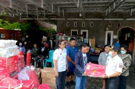 Buffer Stock Logistik Pemprov Sulsel Disalurkan untuk Korban Kebakaran di Tana Toraja