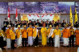 Ketua Golkar Tana Toraja Dilantik, Janji Menangkan Airlangga Presiden dan Taufan Pawe Gubernur