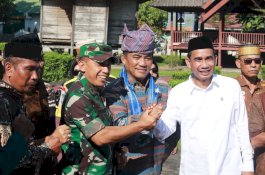 Orang Dekat Prabowo Bareng Pangdam Hasanuddin Datangi Rujab Rudianto Lallo, Makan Siang dan Saling Puji