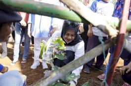 Kunjungi Lorong Edu Park Manggala, Wawali Makassar Minta Segera Rampungkan