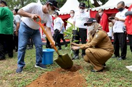 Fatmawati Rusdi Masse: Harapan Bapak Presiden di Makassar Insya Allah Bisa Kami Tunaikan