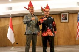 Danny Pomanto Paparkan 10 Peluang Investasi Kota Makassar di Los Angeles Business Meeting