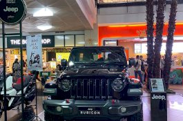 Dapatkan Jeep dan Benelli TRK Bunga 0% di Adventure Week Mal Ratu Indah