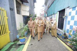 Wakil Wali Kota Makassar Sisir Lorong Wisata Onta Lama, Sapa Warga Minta Tingkatkan Produktivitas