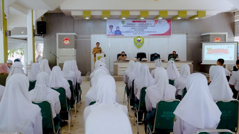 Calon Paskibraka Barru Jalani Diklat, Ini Pesan Bupati 