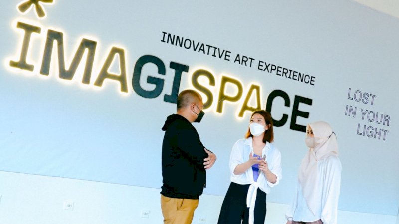 Nipah Park bersama SGELive mempersembahkan Imagispace "Lost In Your Light", merupakan ruang seni inovatif yang menggabungkan seni, pencahayaan, musik, alam dan sains.