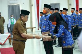 Wali Kota Palopo Serahkan SK PNS Formasi 2020