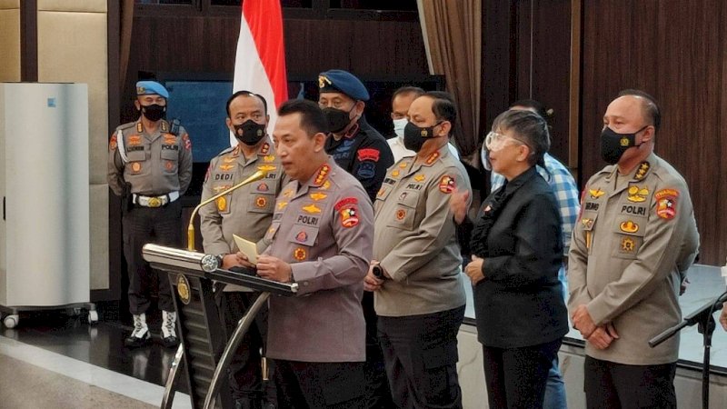 Kapolri Jenderal Pol Listyo Sigit Prabowo saat konferensi pers di Bareskrim Polri terkait meninggalnya Brigadir Yosua, Selasa (9/8/2022).