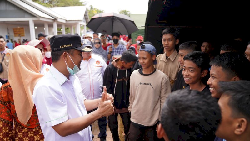 Warga Antusias Ikuti Pemeriksaan Kesehatan Gratis oleh Pemprov Sulsel dan IKA Unhas