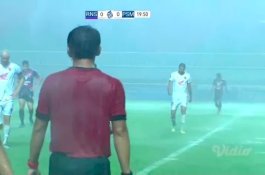 Diguyur Hujan Deras, Laga RANS Nusantara Vs PSM Makassar Dihentikan Sementara