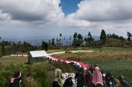 Kurang Lebih 700 Orang Mengarak Merah Putih 77 Meter Sejauh 5 Kilometer di Jeneponto