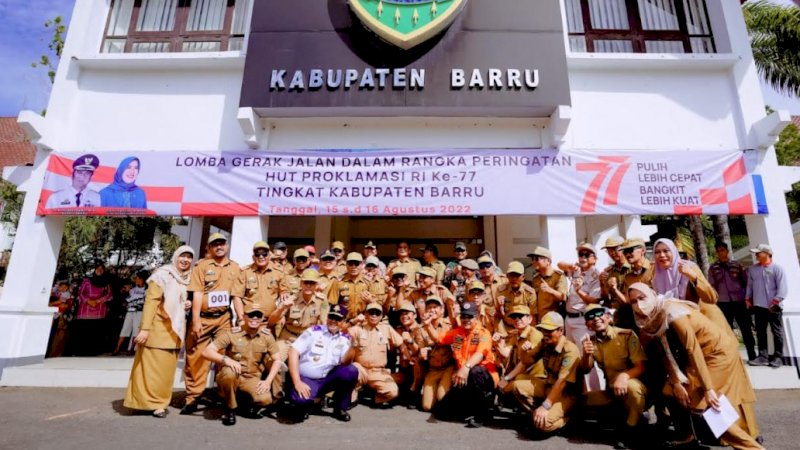 Para kepala organisasi perangkat dinas (OPD) lingkup Pemerintah Kabupaten (Pemkab) Barru. 