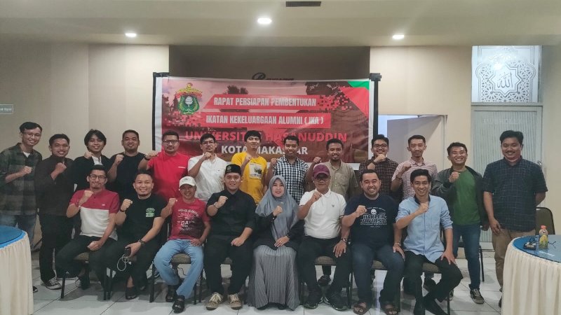 Alumni Millenial Unhas Kumpul di Rujab Ketua DPRD Bahas Pembentukan IKA Unhas Makassar