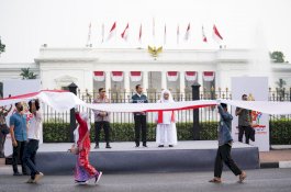 Kapolri Gelorakan Semangat Persatuan-Kesatuan Bangsa di Acara Kirab Merah Putih