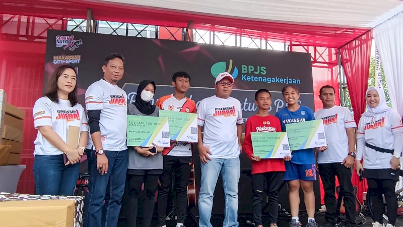 Walikota Makassar Buka Jalan Sehat dan Resmikan Training Sport Center KONI Makassar.