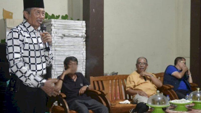 Jamuan untuk Ilham Arief Sirajuddin (IAS) 
di kediaman Andi Rompe Gading, di Mare, Kabupaten Bone, Ahad (4/9/2022) malam. 
