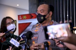 Puluhan Pelaku Penimbunan dan Pengoplosan Puluhan Ton BBM Bersubsidi Dibekuk Polisi