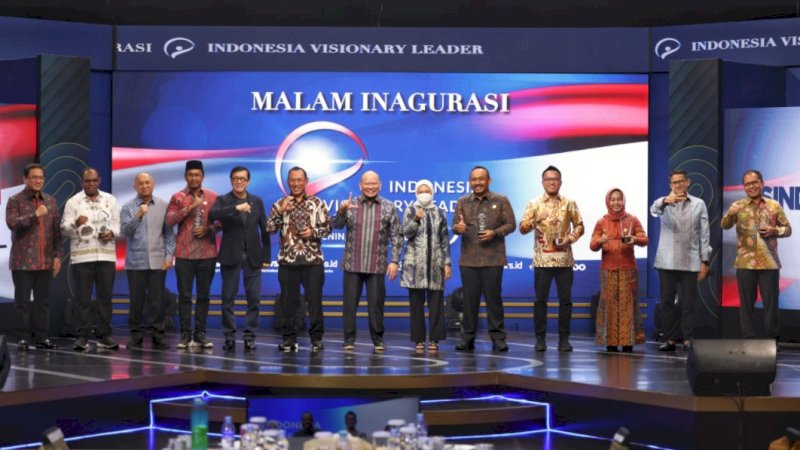 Malam inaugurasi Indonesia Visionary Leaders (IVL) yang diadakan MNC Portal di MNC Conference Hall, INews Tower, Senin (5/9/2022) malam.