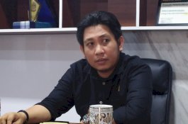 Wakil Ketua DPRD Barru, AFK Majid Prediksi PSM Tundukkan Persebaya 2-0