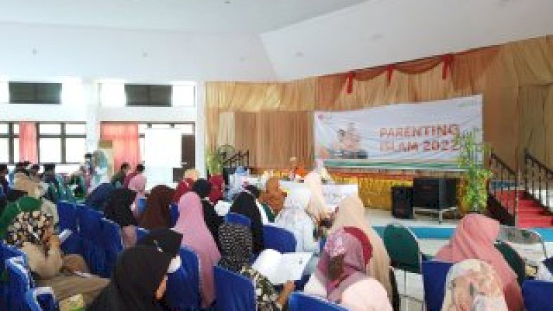 Yayasan Hadji Kalla Gelar Pelatihan Parenting Islam