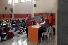 PT Pos Salurkan BLT BBM di Makassar