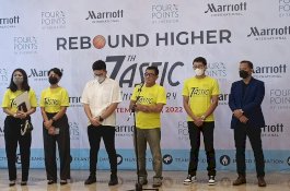 Rayakan HUT ke-7 Fourpoint Hotel, Ini Yang di Sampaikan Idris Manggabarani Selaku Owner.