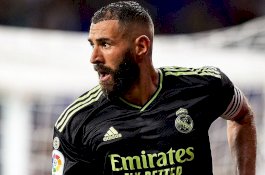 Benzema Diprediksi Absen Sebulan karena Cedera