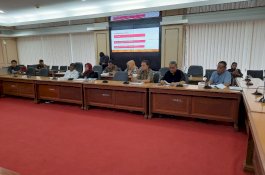 DPRD Sulsel Bahas Ranperda Literasi Aksara Lontaraq