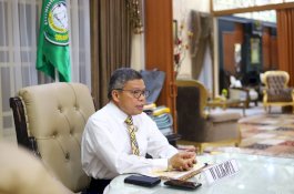 Bawakan Kuliah Umum, Taufan Pawe Ungkapkan Kebanggaannya Sebagai Alumni Universitas Muslim Indonesia
