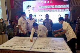 DP3A Bersama Seluruh Kepala Daerah di Sulsel Lakukan Penandatanganan Komitmen TPPO dan DRPPA