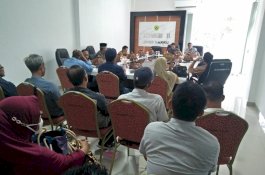 Dewan Minta Kepala Pasar se-Barru Perbaiki Tata Kelola