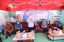 Indira Yusuf Ismail Evaluasi Program Kerja TP PKK Kecamatan Tamalanrea