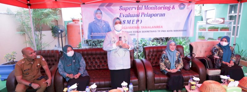 Indira Yusuf Ismail&nbsp;Evaluasi Program Kerja TP PKK Kecamatan Tamalanrea