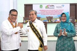 Dihadiri Deputi Lalitbang BKKBN, Bupati Sidrap Buka Pemberdayaan Kampung KB Atasi Stunting