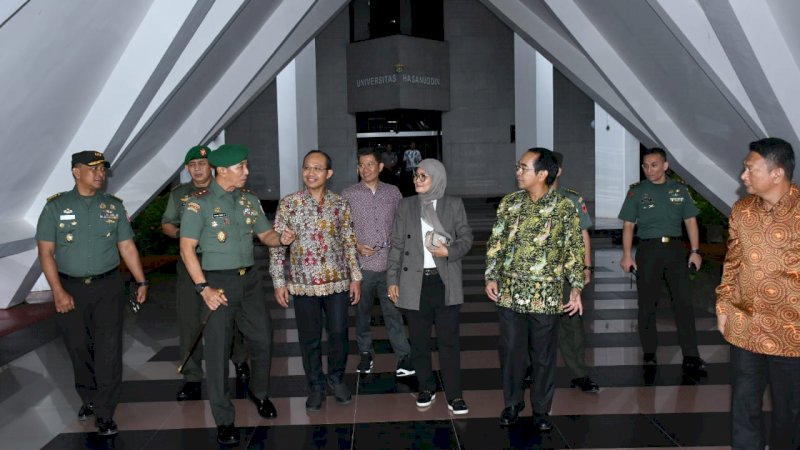 Pangdam Hasanuddin Berkunjung ke Kampus Universitas Hasanuddin