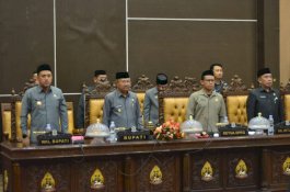 DPRD Jeneponto Gelar Rapat Penyerahan Ranperda APBD-P 2022