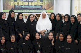 Pengurus BKMT Kecamatan Maritengngae dan BKMT Masjid Baiturrahman Dilantik