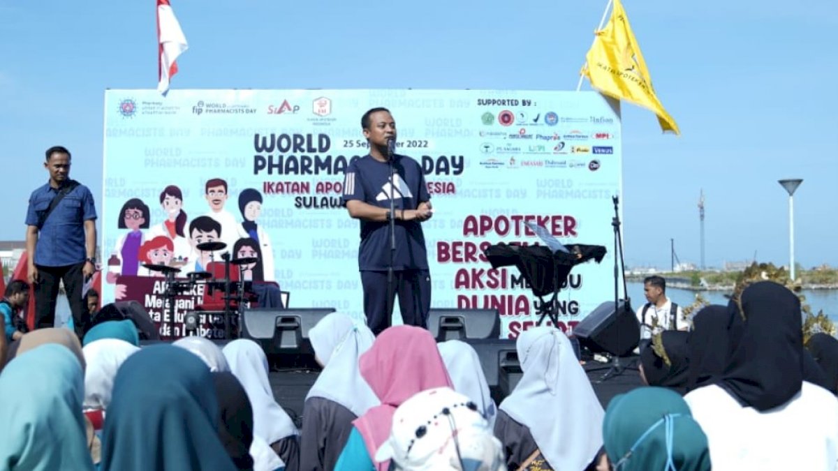 World Pharmacists Day, Gubernur Sulsel Dorong Apoteker Berinovasi Wujudkan Dunia Lebih Sehat