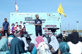 World Pharmacists Day, Gubernur Sulsel Dorong Apoteker Berinovasi Wujudkan Dunia Lebih Sehat
