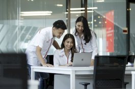 Seiring Berkembangnya Teknologi, Masyarakat Dituntut Melek Digital