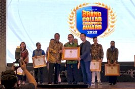 Kalla Raih Best Corporate Collaboration Ecosystem Pada Event Brand Collab Champions Award 2022