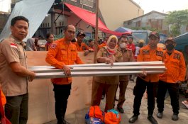 Pemkot Makassar Salurkan Bantuan Logistik dan Material untuk Korban Kebakaran Rappokalling